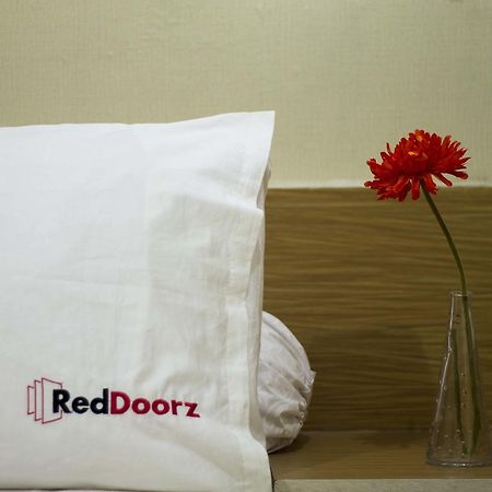 Reddoorz Near Prawirotaman 2 Hotel Джокякарта Екстериор снимка