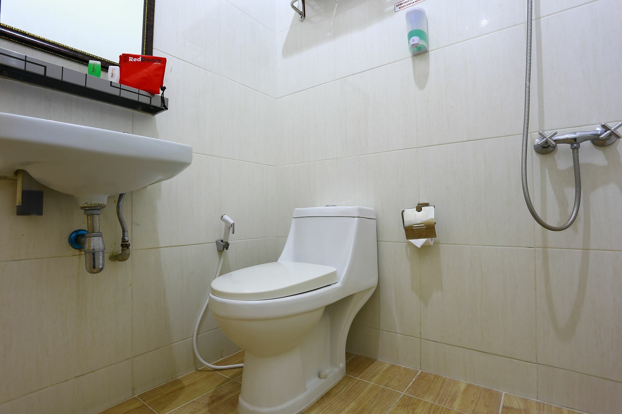 Reddoorz Near Prawirotaman 2 Hotel Джокякарта Екстериор снимка