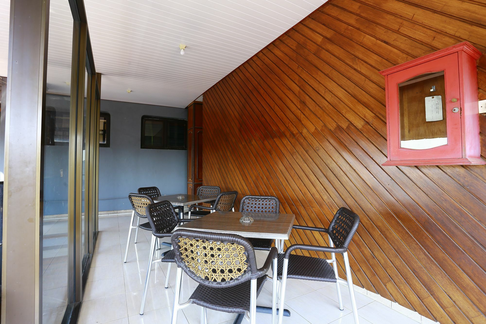 Reddoorz Near Prawirotaman 2 Hotel Джокякарта Екстериор снимка