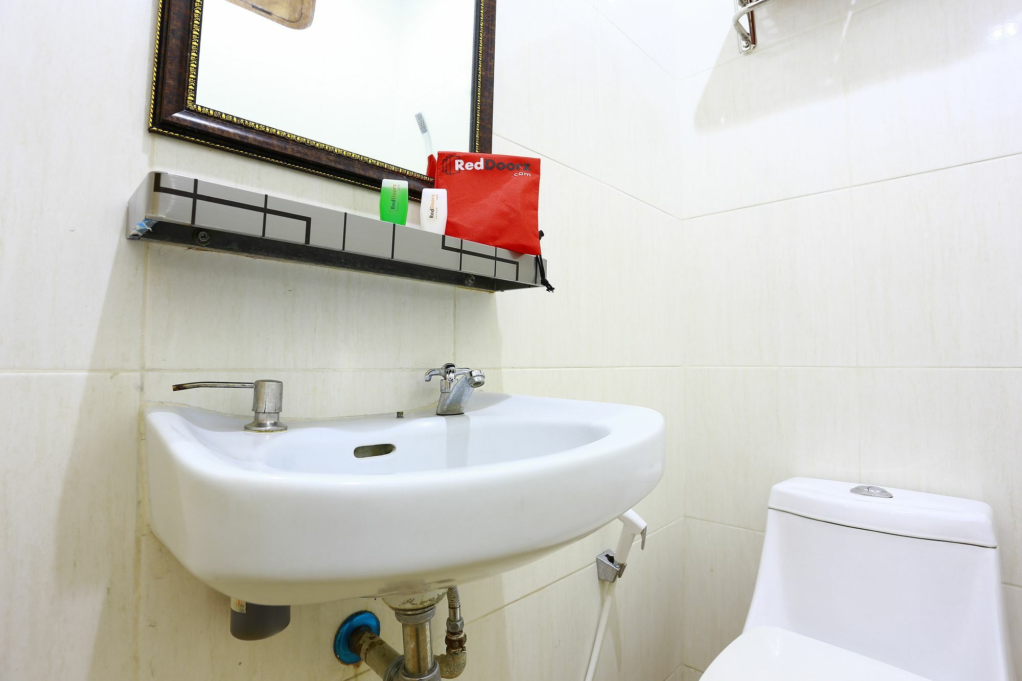 Reddoorz Near Prawirotaman 2 Hotel Джокякарта Екстериор снимка